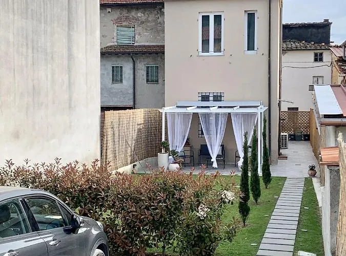 Piccola Dimora 3* ルッカ